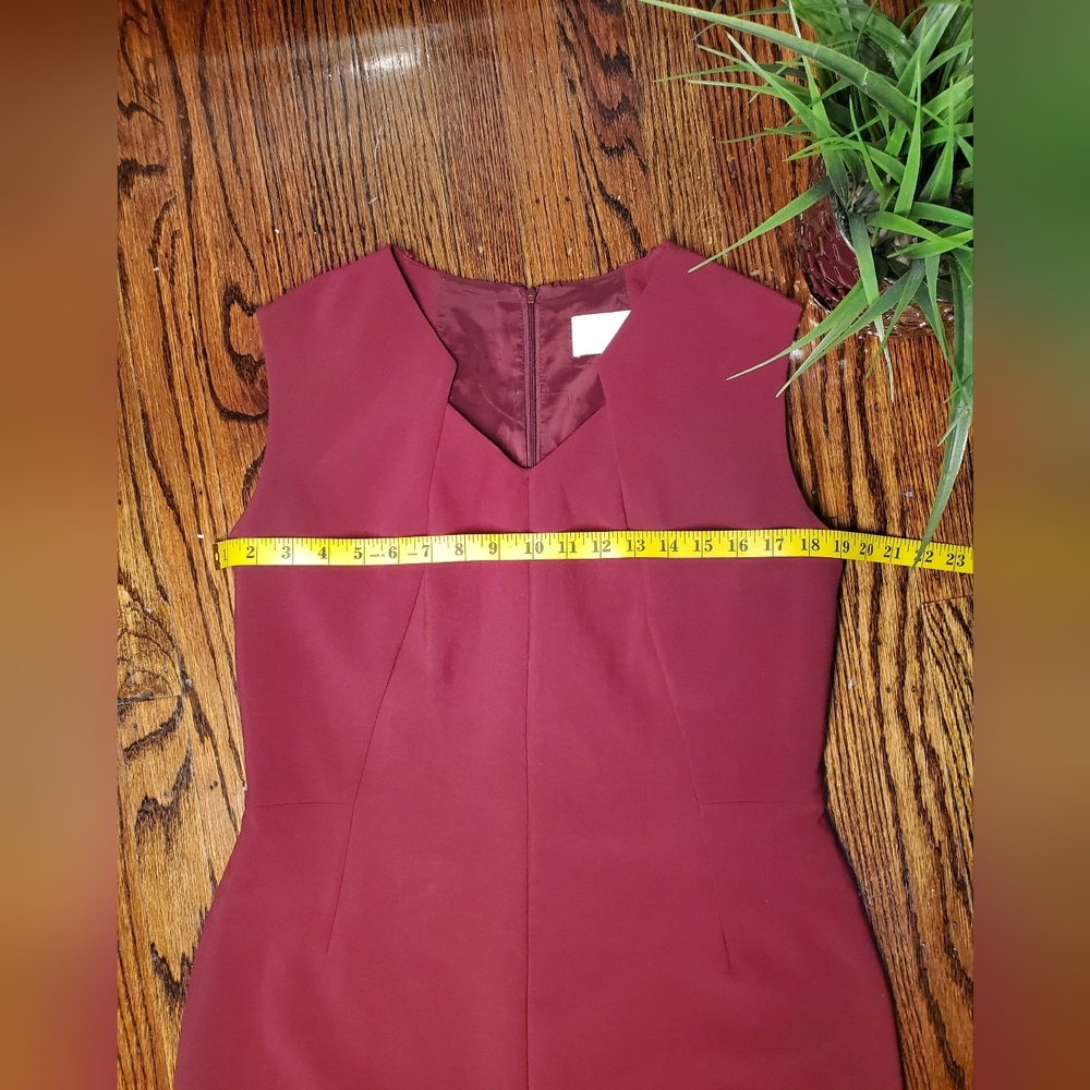 Boss Sleeveless V-Notch Midi Dress in Burgundy - Picture 4 of 8